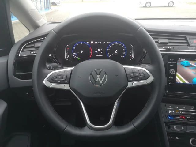 Volkswagen Touran 1.5 TSI DSG Highline R-Line