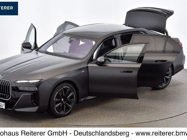 BMW i7 M-Sport Sedan xDrive60