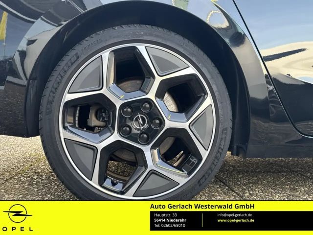 Opel Astra Hybrid Innovation Ultimate