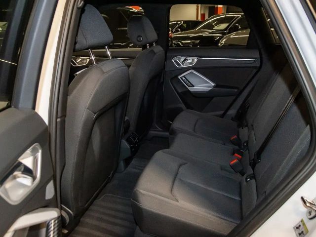 Audi Q3 35 TFSI S-Line