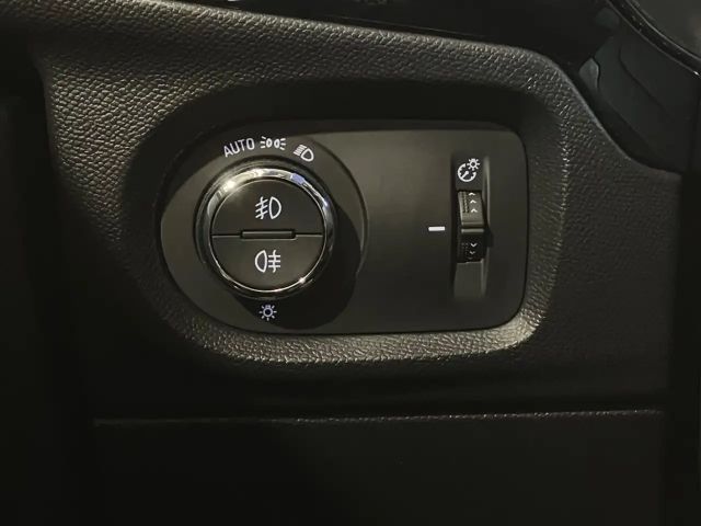 Opel Corsa Sitzheizung,Navi,Rückfahrkamera