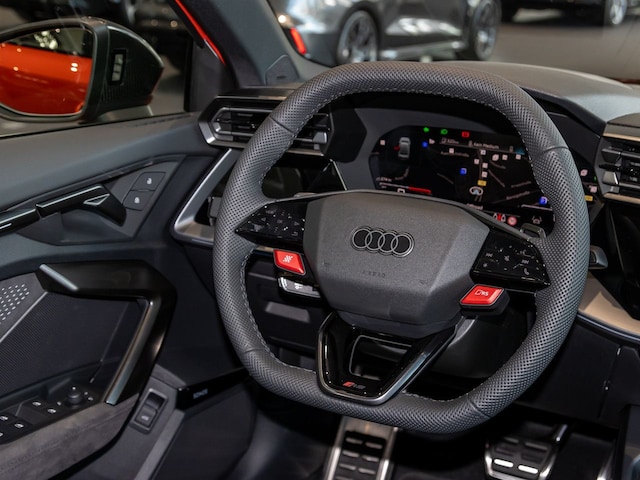 Audi RS3 Quattro S-Tronic Sedan