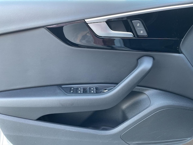 Audi A4 35 TDI Avant S-Line S-Tronic