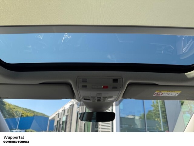 Volkswagen Touran 1.5 TSI