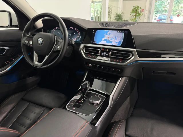 BMW 330 330e xDrive