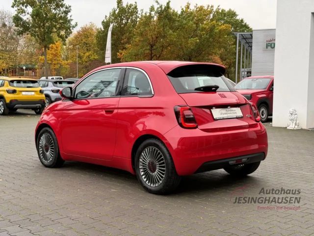Fiat 500e RED