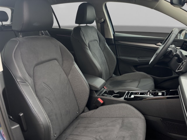 Volkswagen Golf 1.5 eTSI DSG Golf VIII