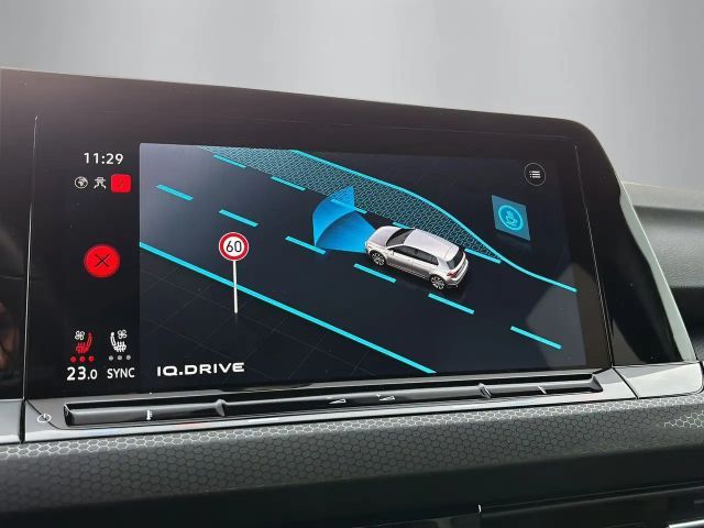 Volkswagen Golf GTI Style