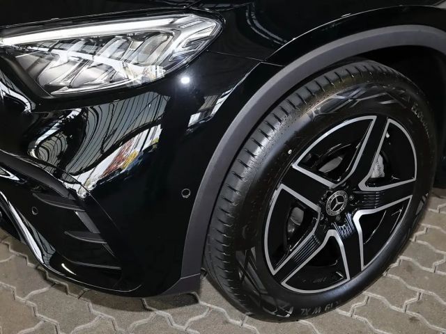 Mercedes-Benz GLC 200 4MATIC AMG Line