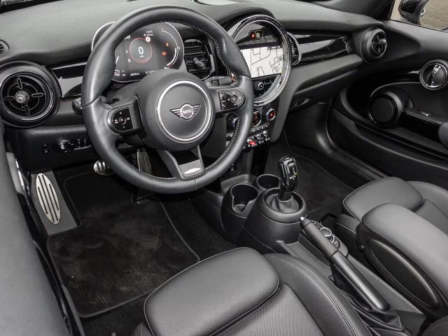 MINI Cooper Cabrio Cooper JCW Trim Aut. LED LHZ DKG RFK