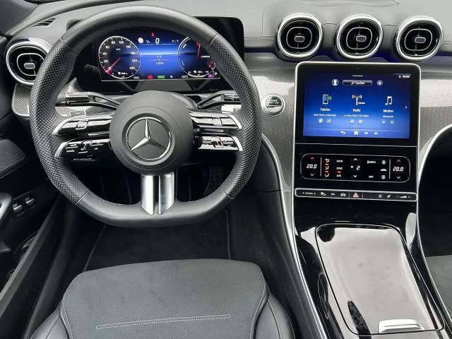 Mercedes-Benz C 400 AMG Line Sedan