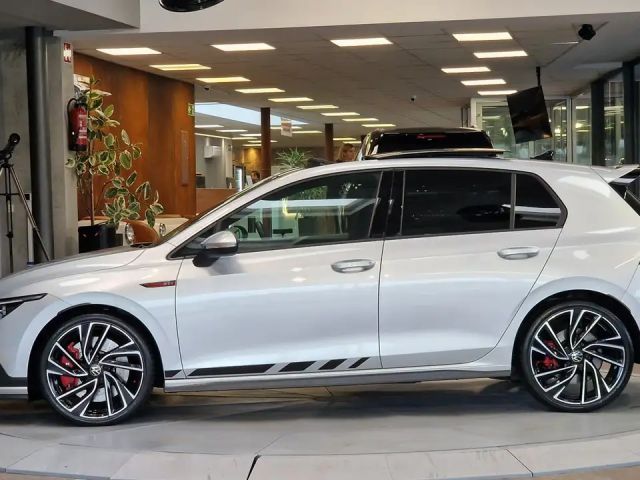 Volkswagen Golf DSG GTI