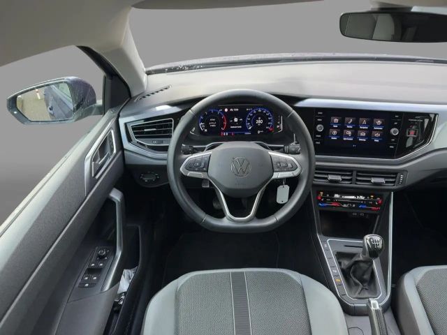 Volkswagen Polo 1.0 TSI Style