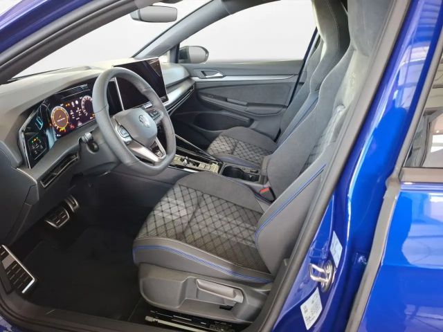 Volkswagen Golf DSG R-Line