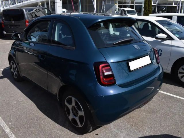 Fiat 500 Action