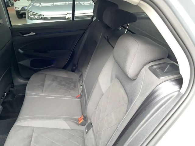 Volkswagen Golf 2.0 TSI DSG Style