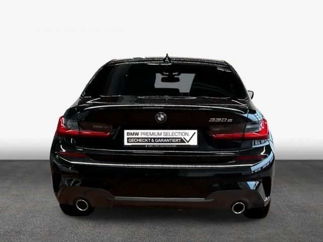 BMW 330 330e M-Sport Sedan