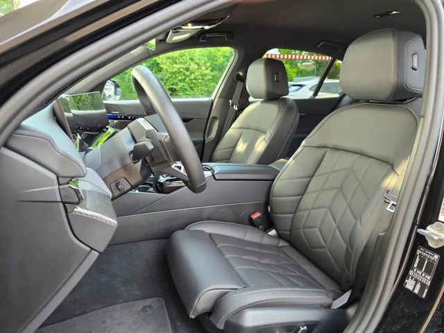 BMW 520 520i M-Sport Sedan