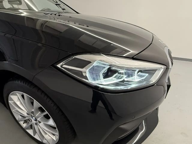 BMW 120 120d xDrive