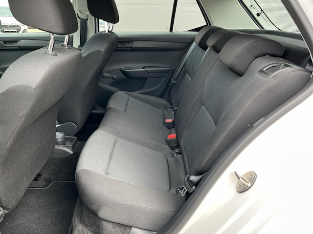 Skoda Fabia Fabia 1.0 MPI Klima DAB Sitzheizung