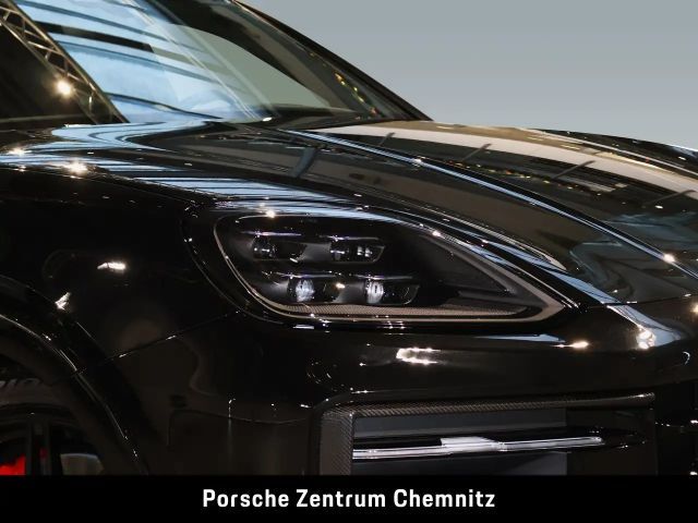 Porsche Cayenne 4 Coupé GTS