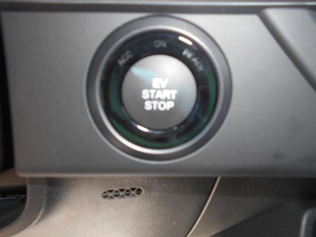 SsangYong Torres EVX TITANIUM Voll-Leder NAVI 360° Kamera