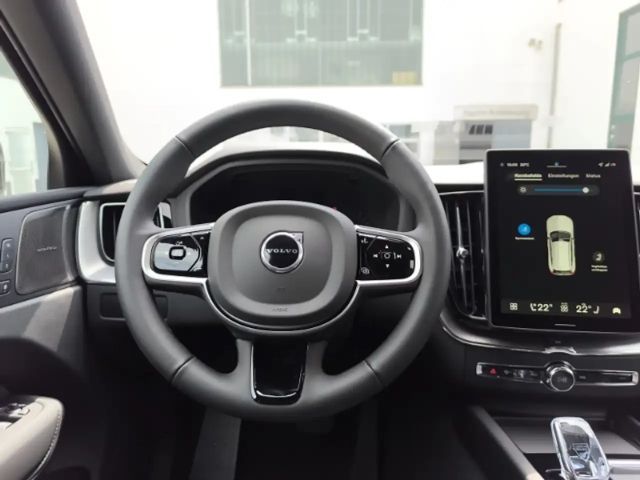Volvo XC60 AWD Plus