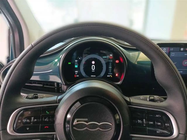 Fiat 500e Neue 500 Cabrio CarPlay DAB Radio Klimaautomatik