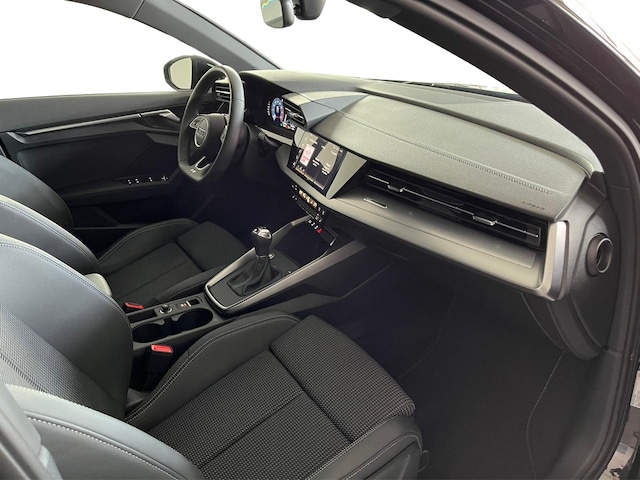 Audi A3 35 TFSI S-Line Sportback