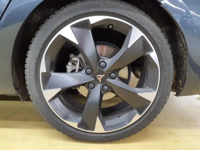 Cupra Leon Sportstourer e-Hybrid