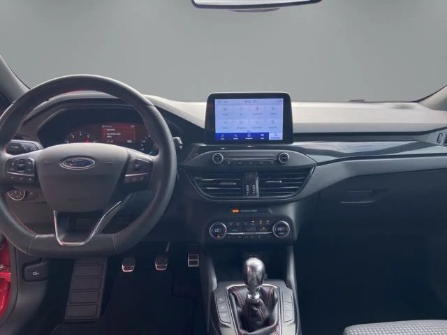 Ford Focus EcoBoost ST Line Wagon