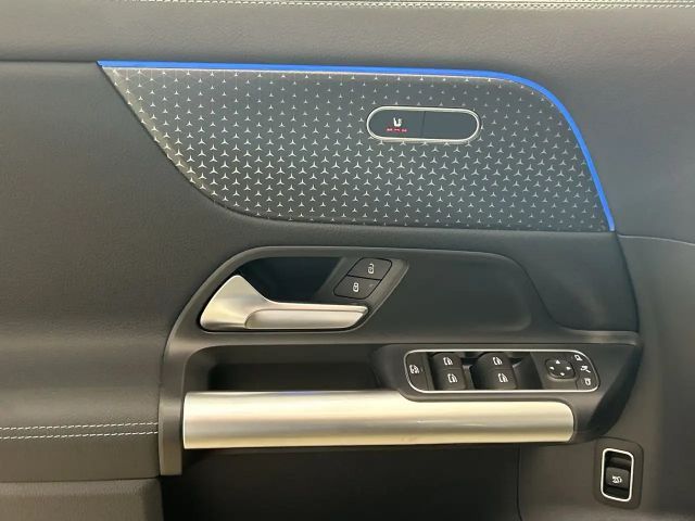 Mercedes-Benz GLA 180 GLA 180 d Progressive