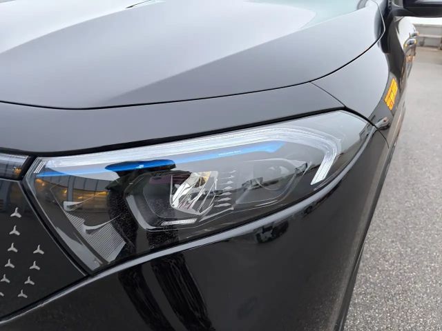 Mercedes-Benz EQA 350 4MATIC AMG Line