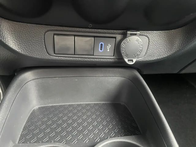 Toyota Aygo X Hatchback Play