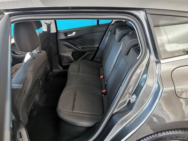 Ford Focus Cool & Connect EcoBoost