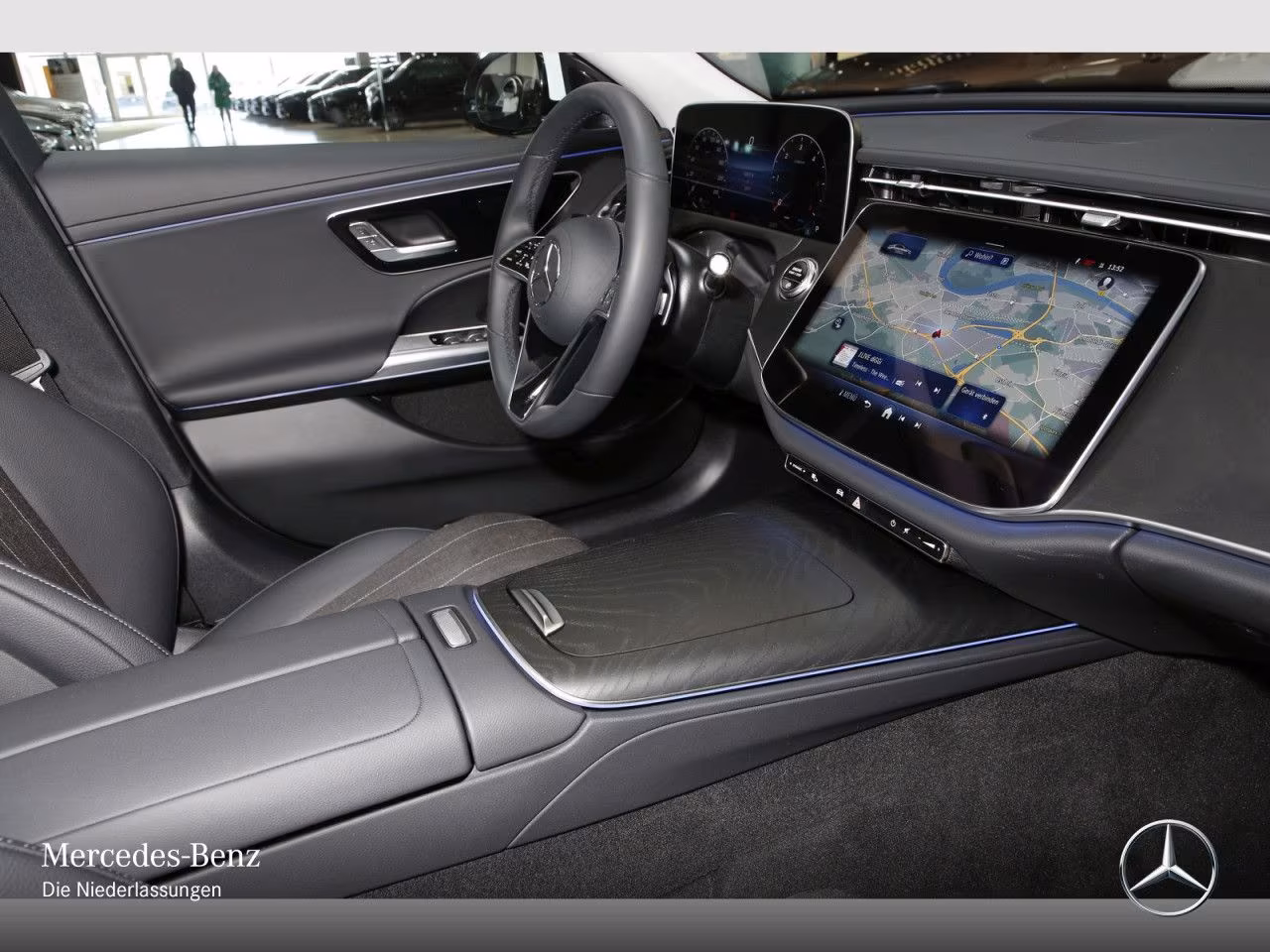 Mercedes-Benz E 220 AVANTGARDE E 220 d Sedan