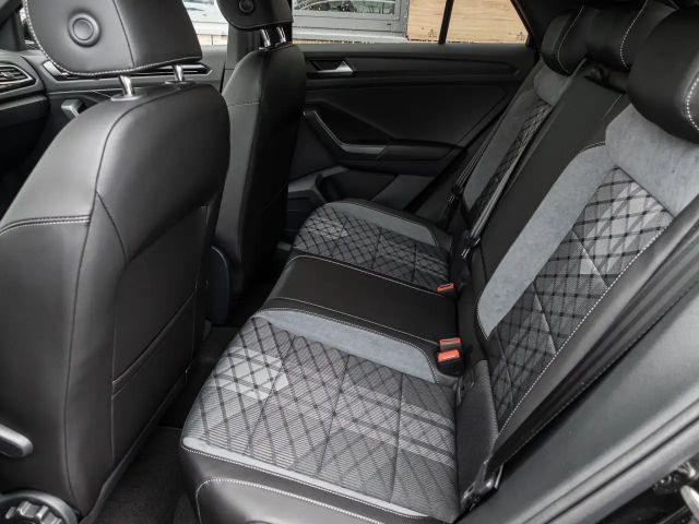 Volkswagen T-Roc 1.5 TSI DSG R-Line