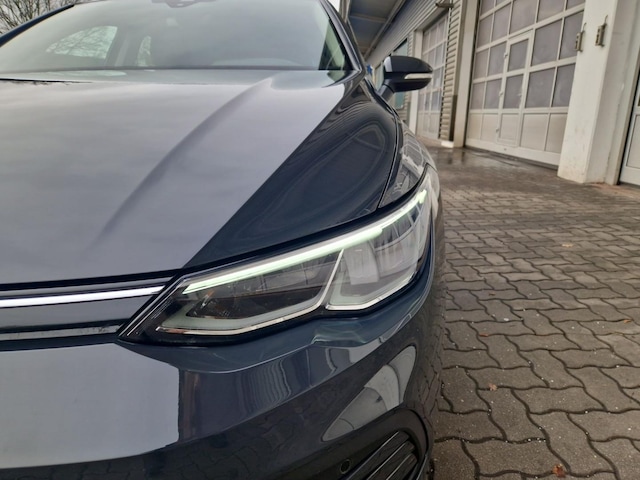 Volkswagen Golf 1.0 TSI