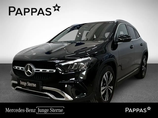 Mercedes-Benz GLA 180 Progressive