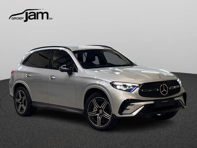 Mercedes-Benz GLC 300 4MATIC AMG Line