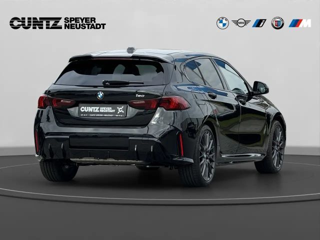 BMW 120 5-deurs M-Sport Sedan