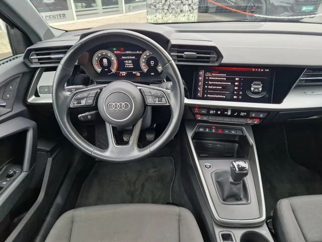 Audi A3 30 TFSI S-Line