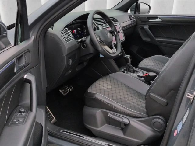 Volkswagen Tiguan IQ.Drive R-Line