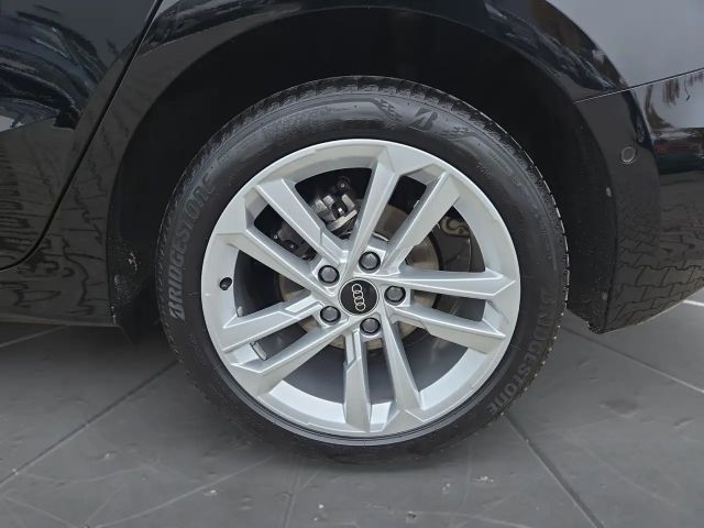 Audi A3 30 TDI S-Tronic Sedan