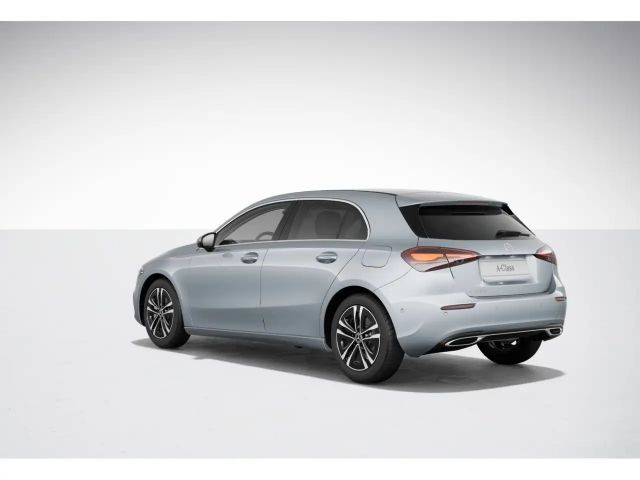 Mercedes-Benz A 180 A 180 d Hatchback