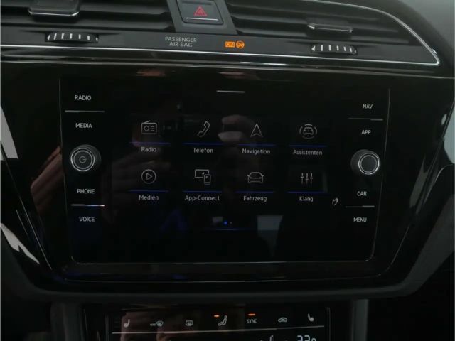 Volkswagen Touran 1.5 TSI DSG R-Line