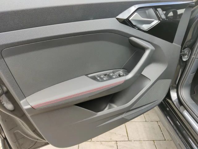Audi A1 35 TFSI Allstreet S-Line