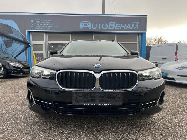 BMW 530 530e Touring xDrive