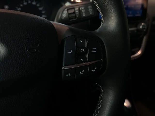 Ford Puma EcoBoost Titanium