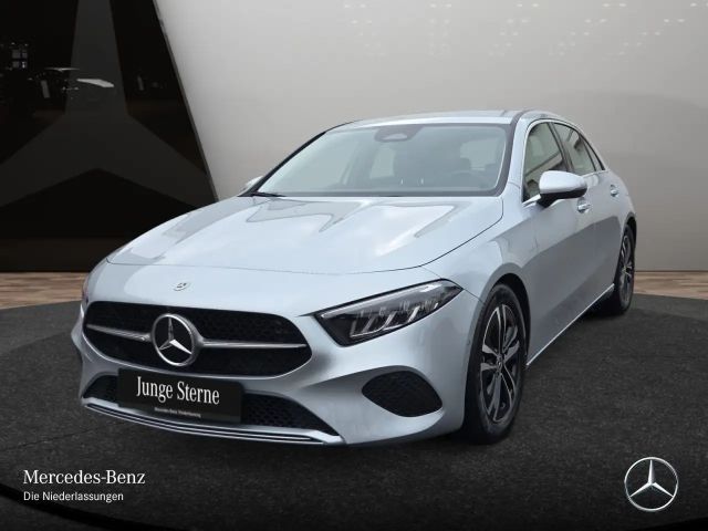 Mercedes-Benz A 200 Progressive